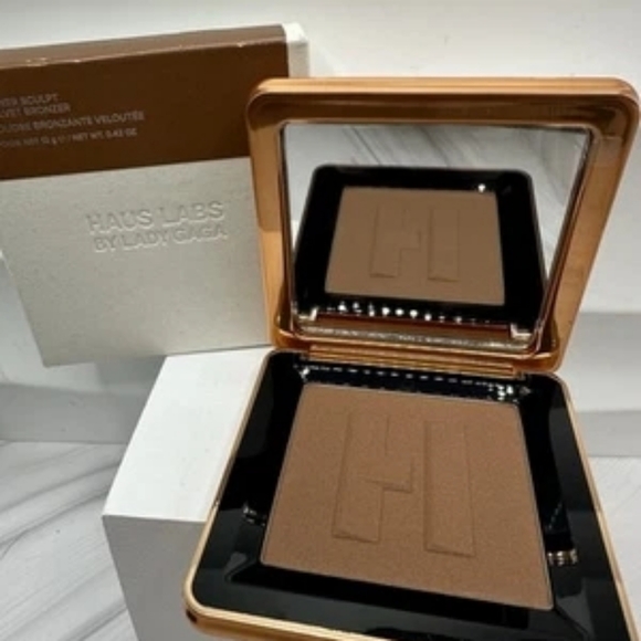 Haus Labs Velvet Power Sculpt Bronzer In Deep. Made In Italy.-NIB - Picture 2 of 3